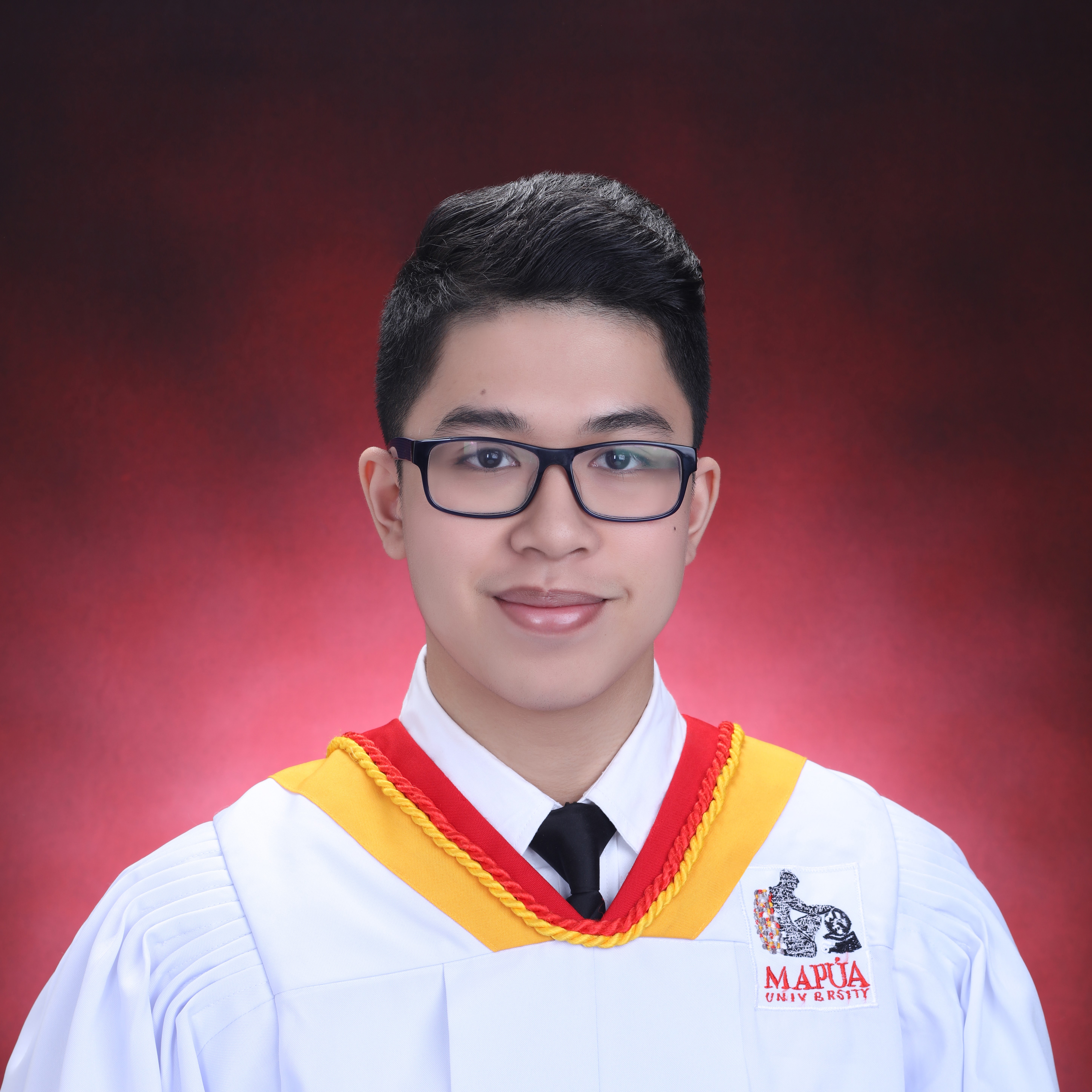 Kyle Flores 